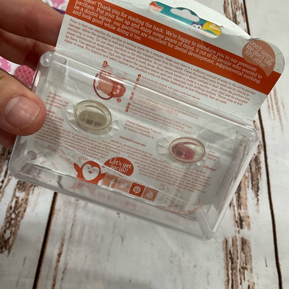 ULUBULU EXPRESSION PACIFIER BUNDLE 0-6 MONTHS - Picture 4 of 5